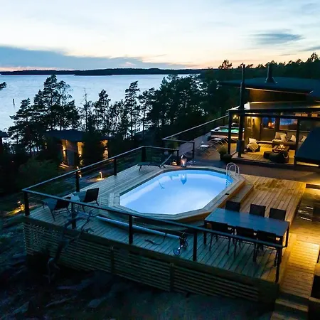 Villa Stone At Finsjolandet, Archipelago Hideway *