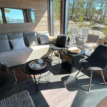 Lejlighed Villa Stone At Finsjolandet, Archipelago Hideway