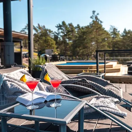 Villa Stone At Finsjolandet, Archipelago Hideway *